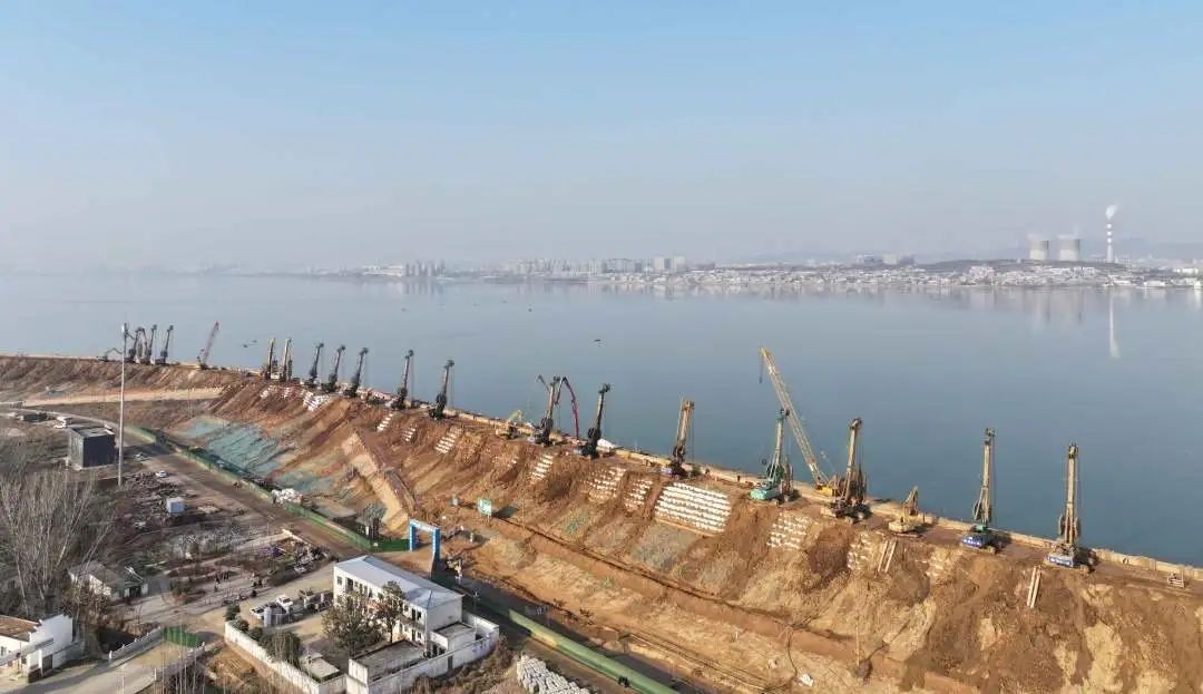 金泰SG系列抓斗主導白龜山水庫除險加固工程，設備占比高達85%